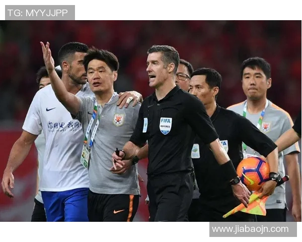 CSGO巨献：深入探讨LNG战队在比赛中的灵活战术与应变能力