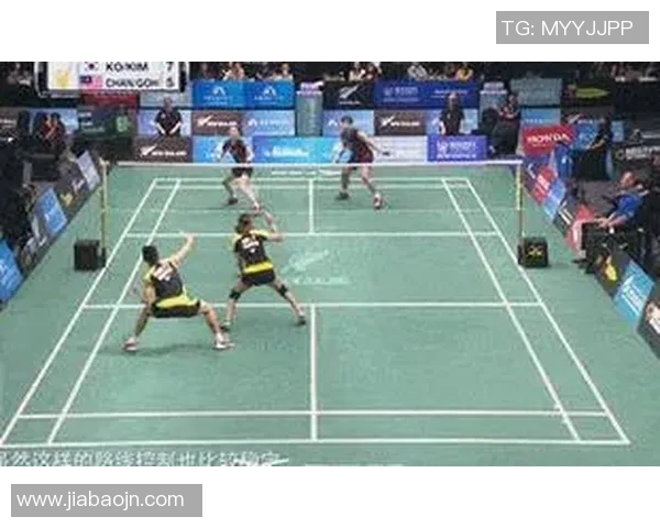 广州羽毛球队中路突破战术解析与实战应用探讨
