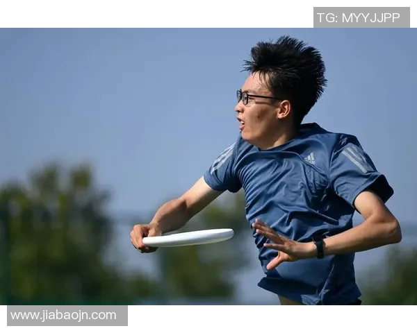 飞盘战术解析：成都飞盘队如何实现中路突破的成功秘诀